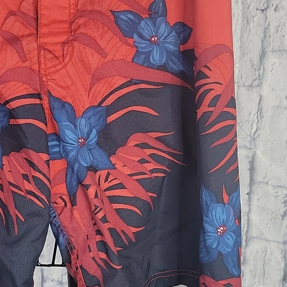 Nautica red blue
